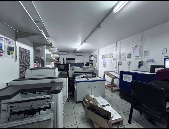 1,476M² WORKSHOP FOR SALE IN SPRINGFIELD